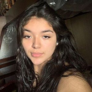 Meet your Posher, Gaby